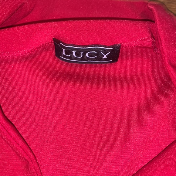 Red Top - Picture 2 of 3